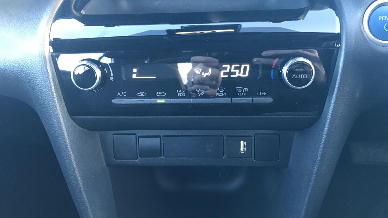 Used Toyota Yaris Cross 2023 for sale - 76765831: Photo 24