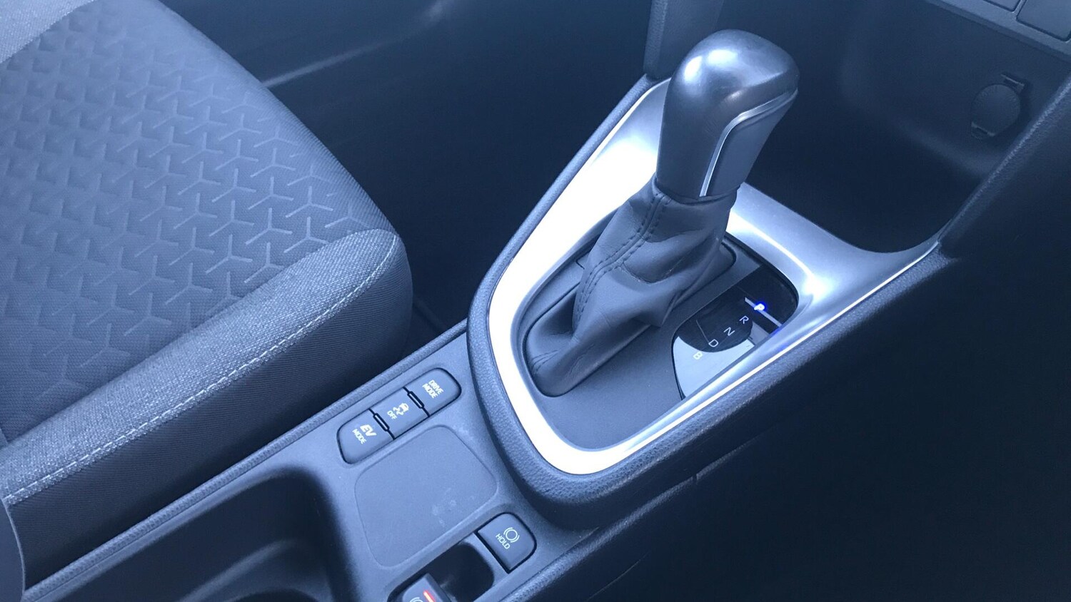 Used Toyota Yaris Cross 2023 for sale - 76765831: Photo 25