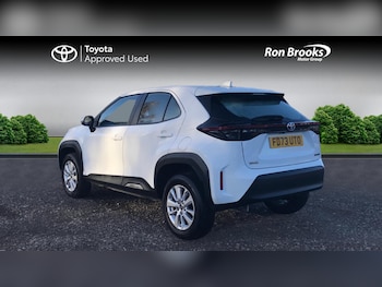 Used Toyota Yaris Cross 2023 for sale - 76765831: Photo