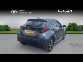 Used Toyota Yaris 2024 for sale - 75246151: Photo