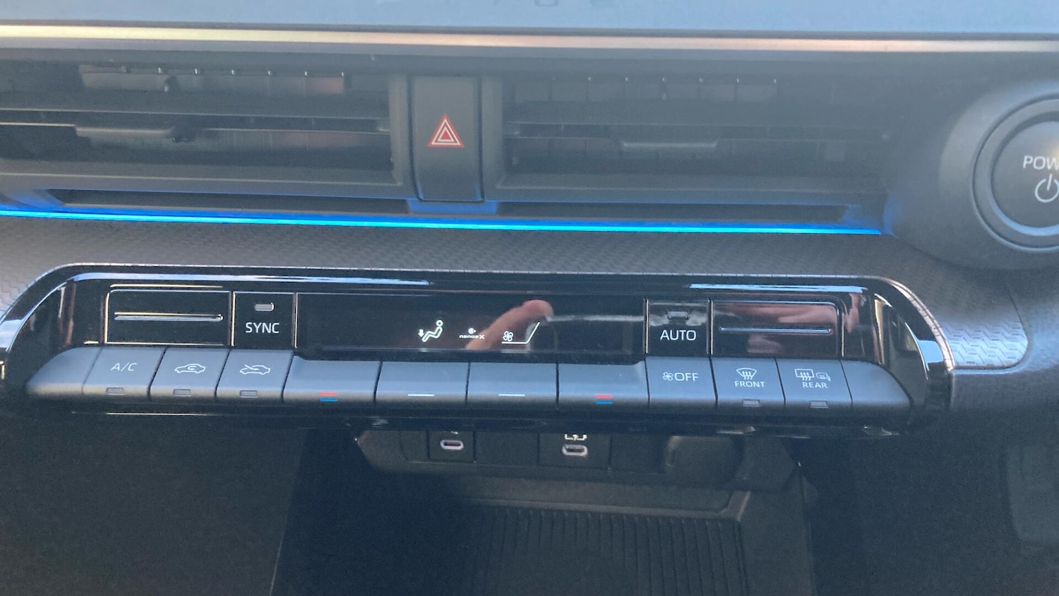 Used Toyota Prius 2024 for sale - 76936209: Photo 24