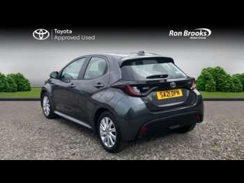 Used Toyota Yaris 2021 for sale - 74809772: Photo
