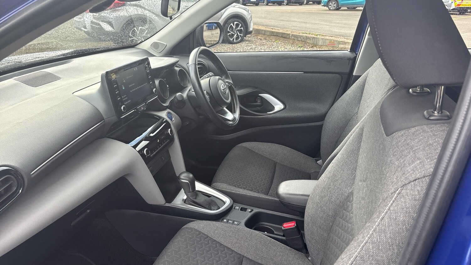 Used Toyota Yaris Cross 2022 for sale - 76247764: Photo 10
