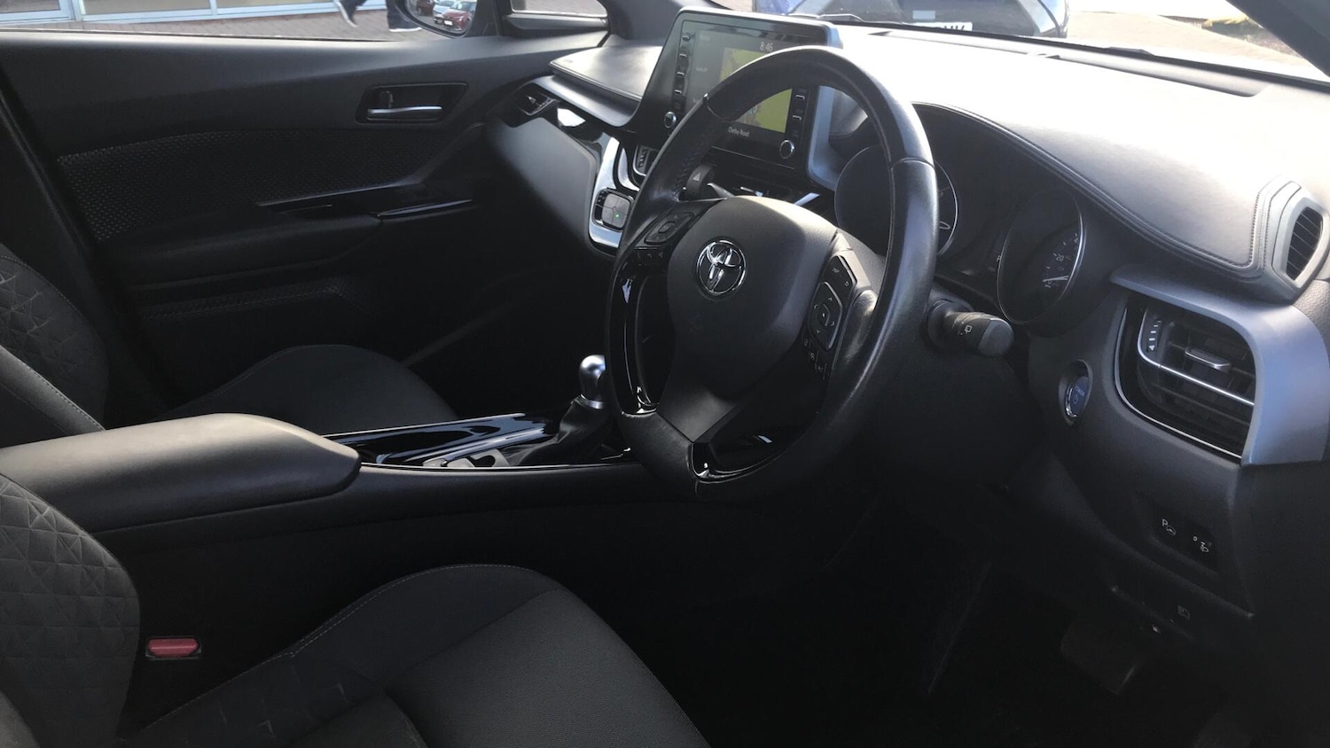 Used Toyota C-HR for sale - 77958388: Photo 11