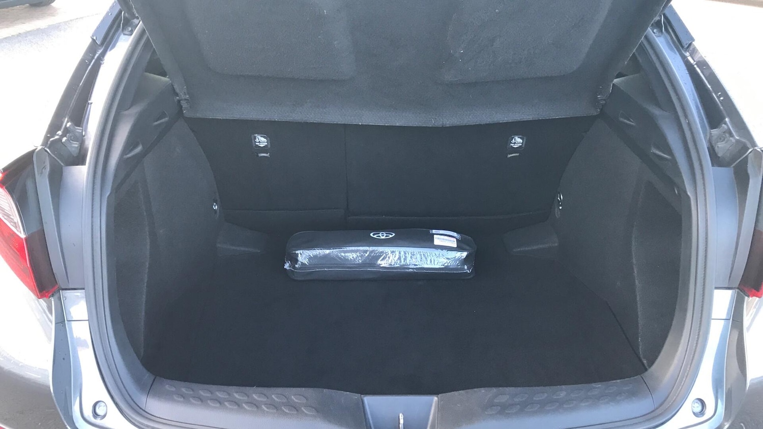 Used Toyota C-HR for sale - 77958388: Photo 14