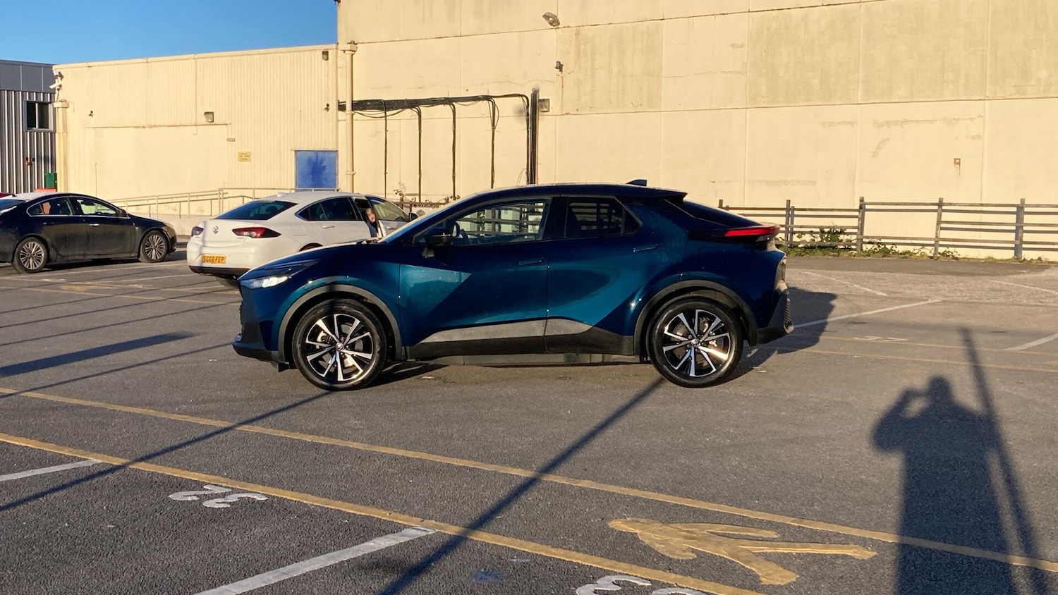 Used Toyota C-HR 2024 for sale - 77091205: Photo 17