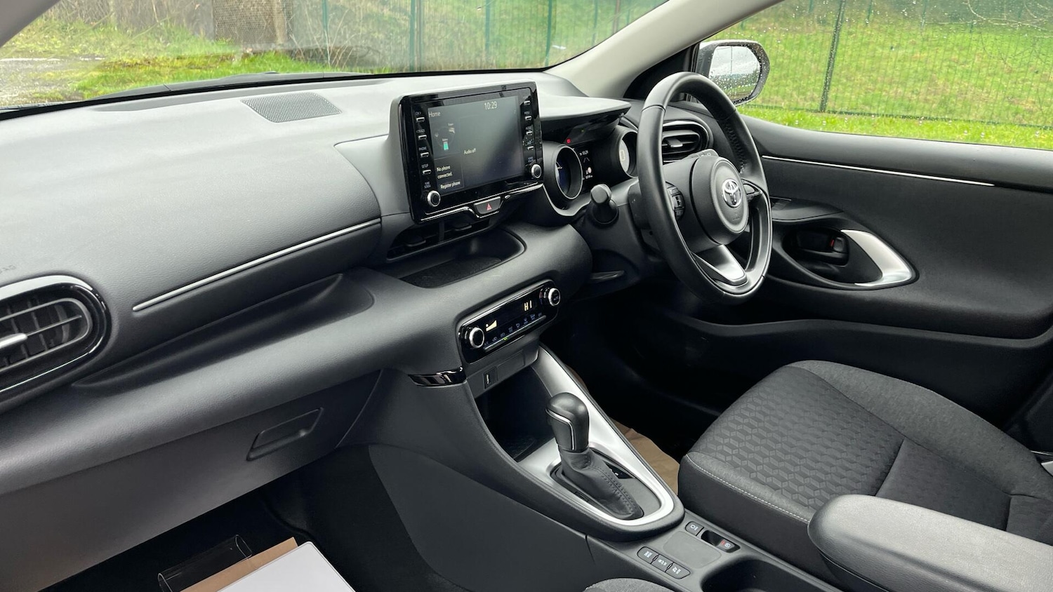 Used Toyota Yaris 2022 for sale - 77411159: Photo 10