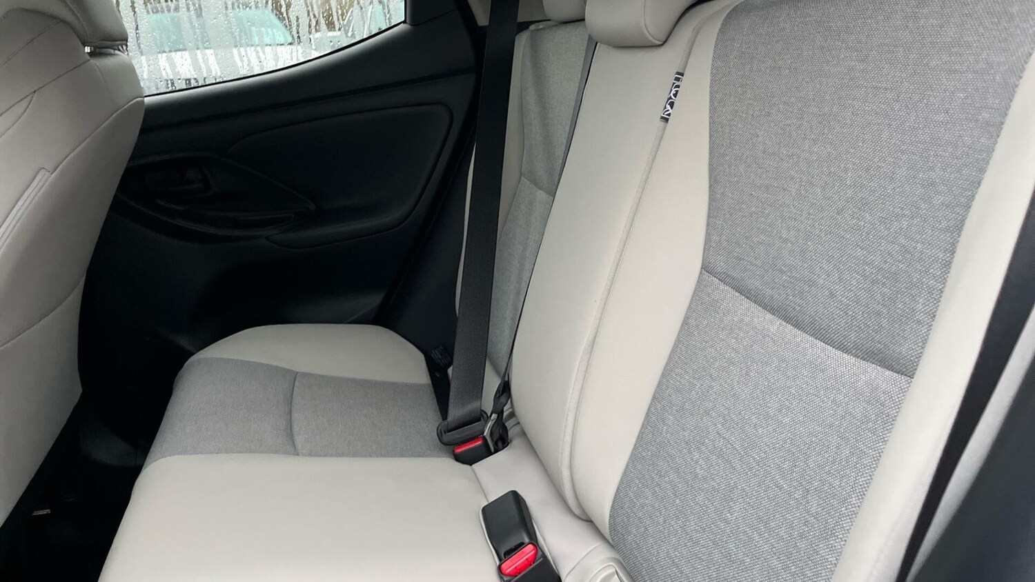 Used Toyota Yaris 2023 for sale - 77015906: Photo 13