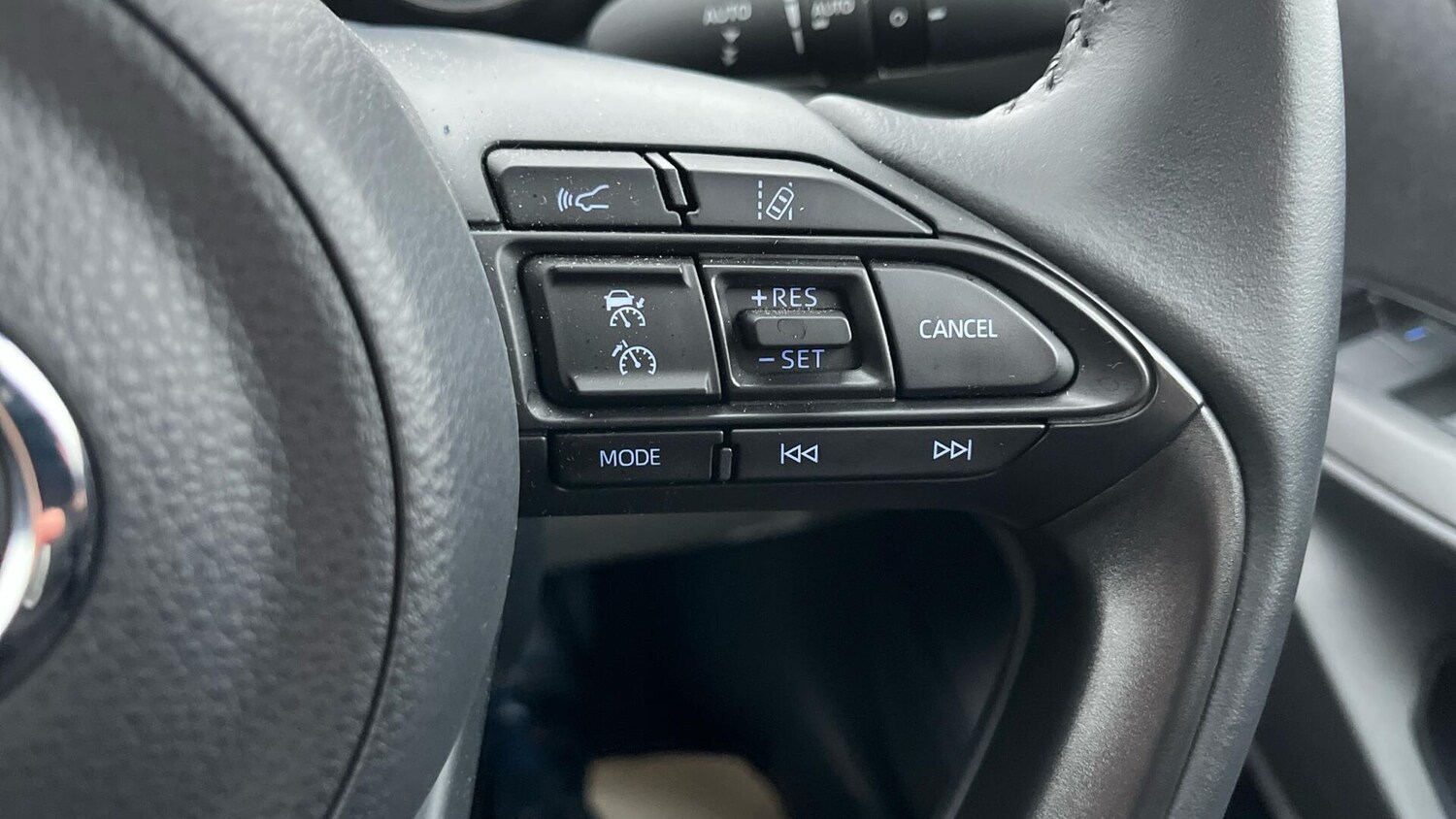 Used Toyota Yaris 2023 for sale - 77015906: Photo 21