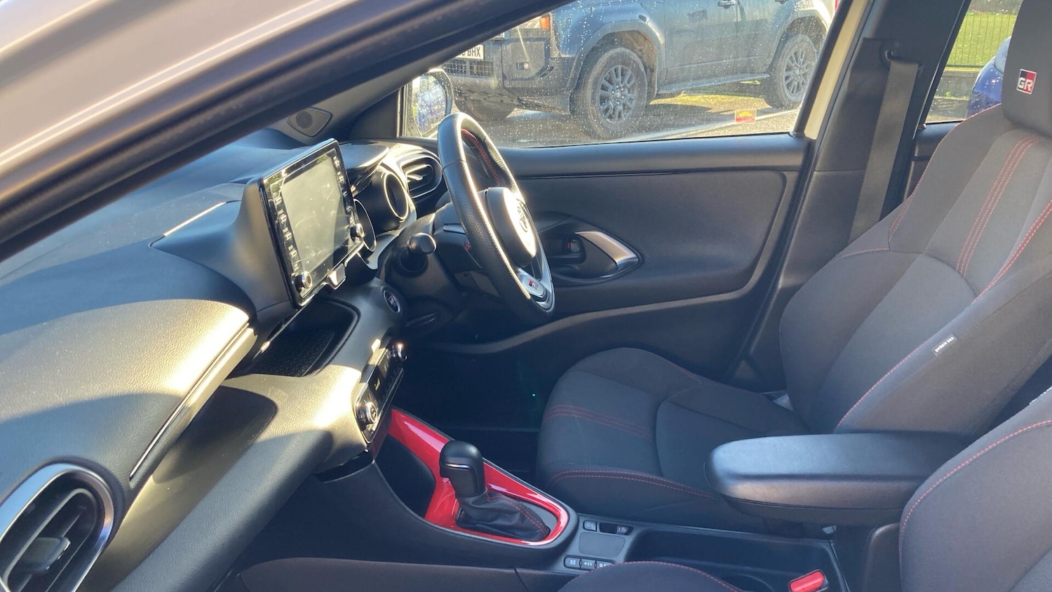 Used Toyota Yaris 2023 for sale - 77016062: Photo 10