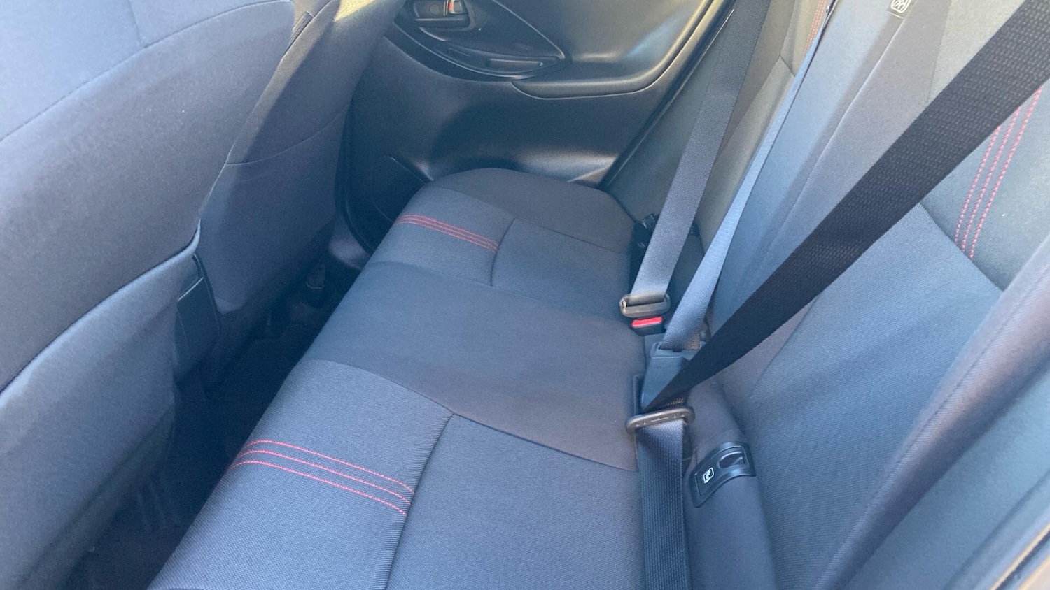 Used Toyota Yaris 2023 for sale - 77016062: Photo 13