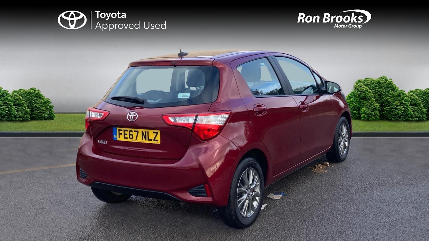 Used Toyota Yaris 2017 for sale - 76521820: Photo 2