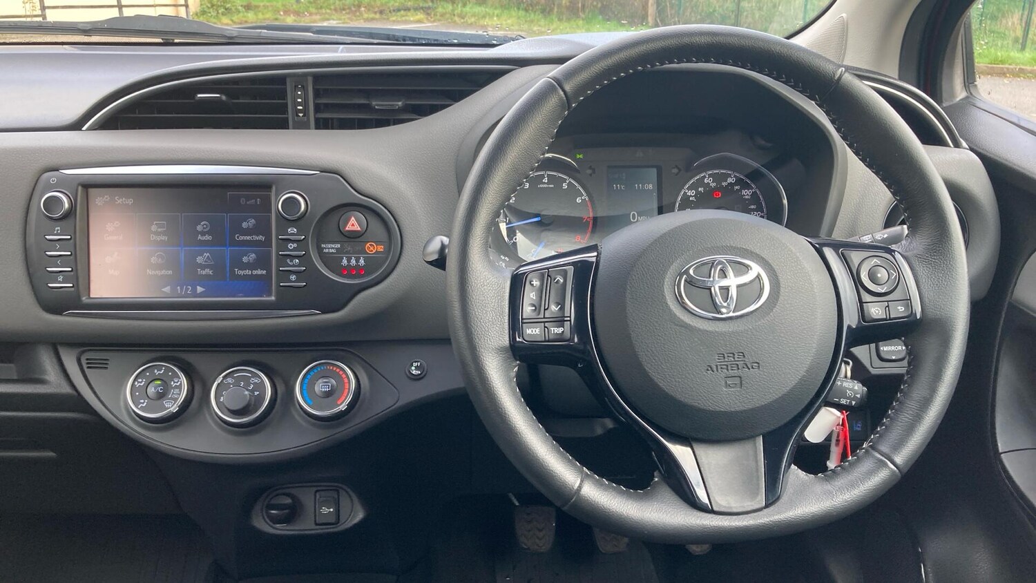 Used Toyota Yaris 2017 for sale - 76521820: Photo 6