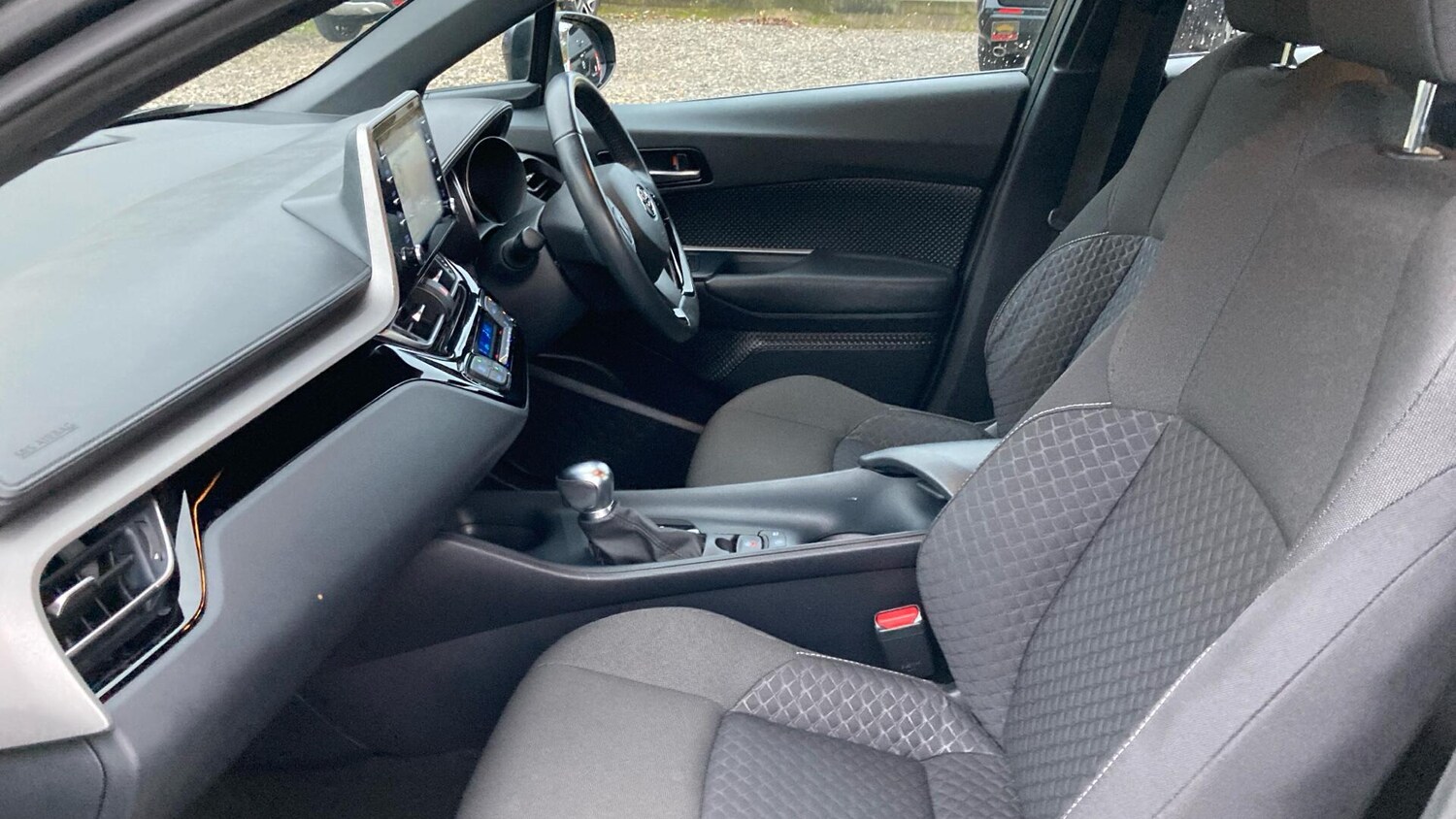 Used Toyota C-HR 2022 for sale - 76645157: Photo 10