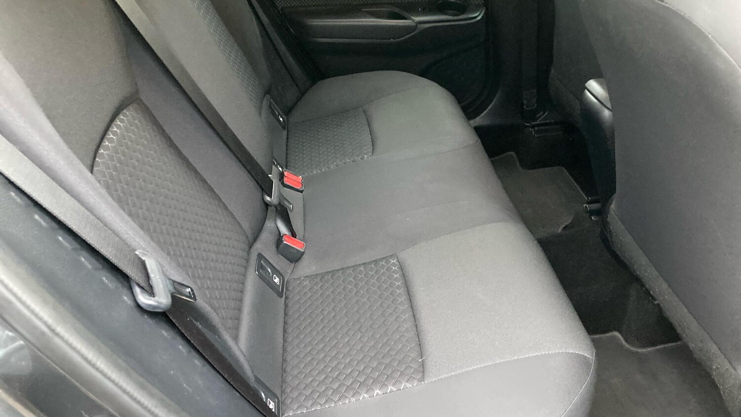 Used Toyota C-HR 2022 for sale - 76645157: Photo 12