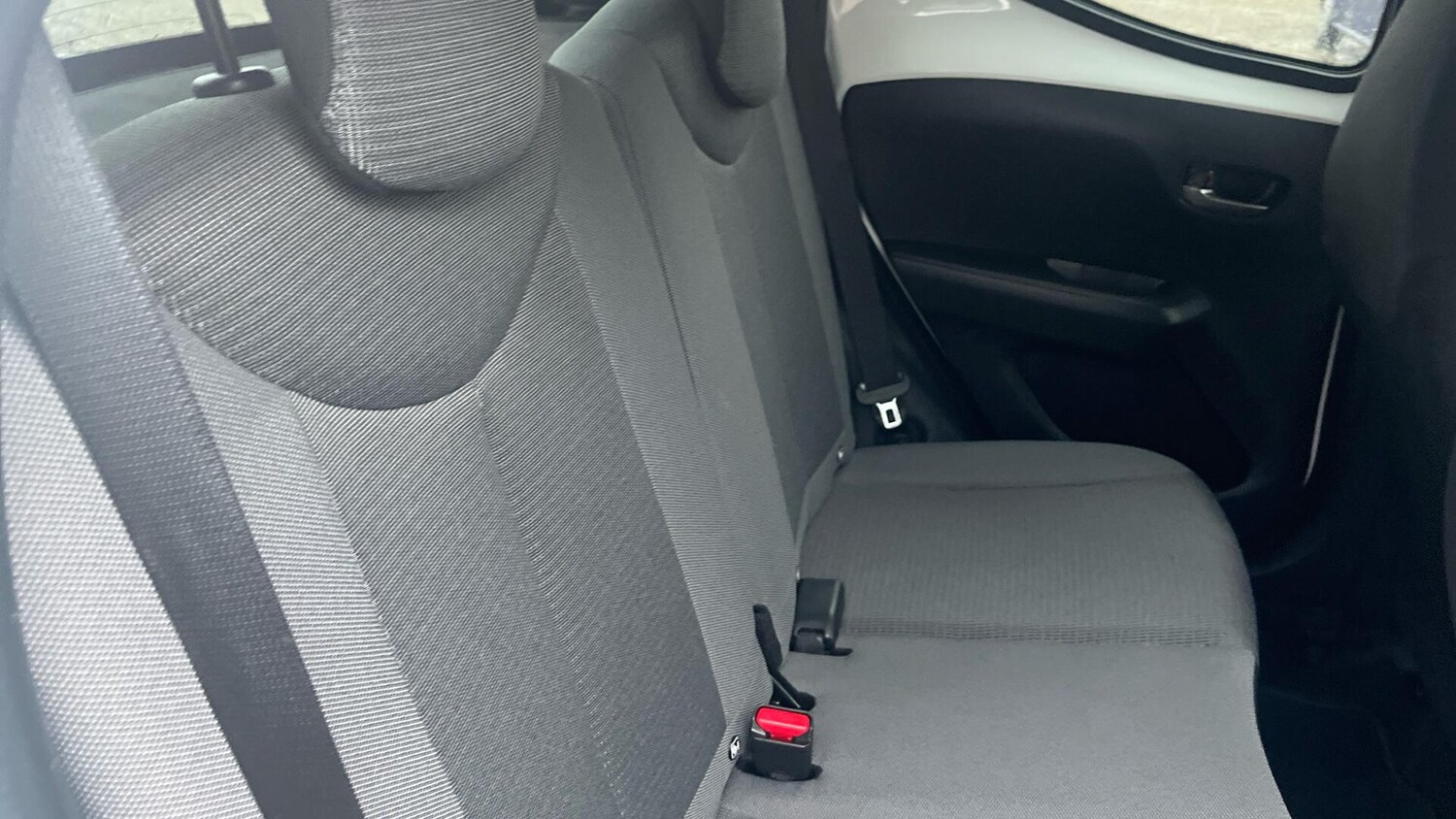 Used Toyota AYGO 2021 for sale - 77254536: Photo 12