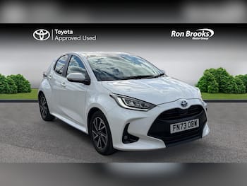 Used Toyota Yaris 2023 for sale - 79741507: Photo