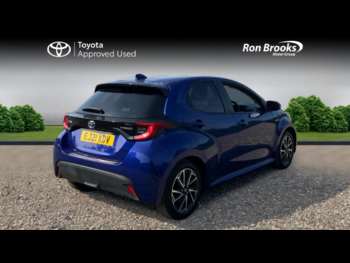 Used Toyota Yaris 2021 for sale - 74602865: Photo