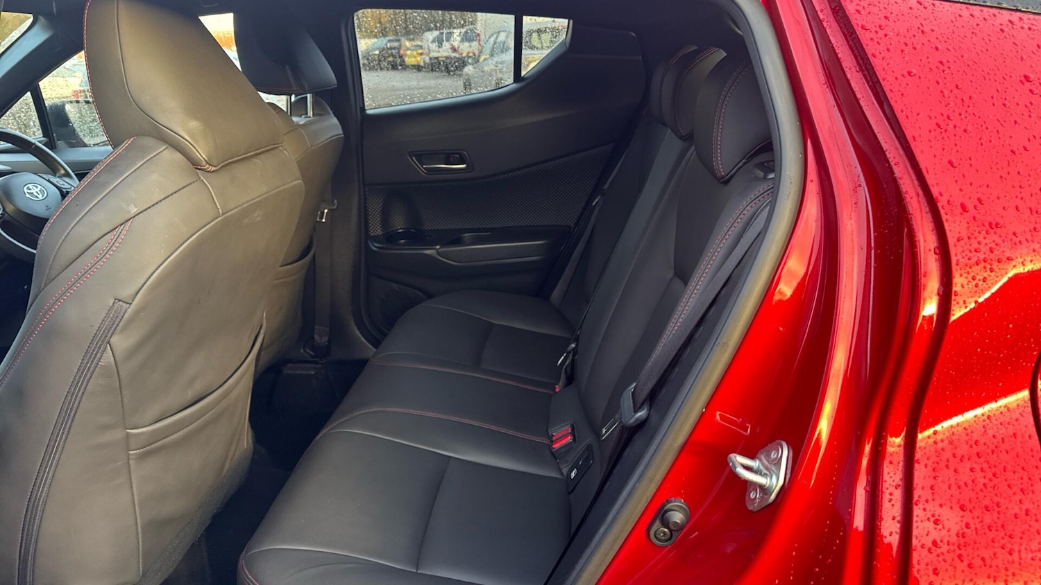 Used Toyota C-HR 2022 for sale - 76645054: Photo 13