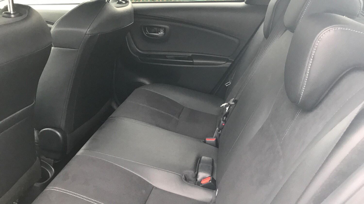 Used Toyota Yaris 2019 for sale - 78185235: Photo 15