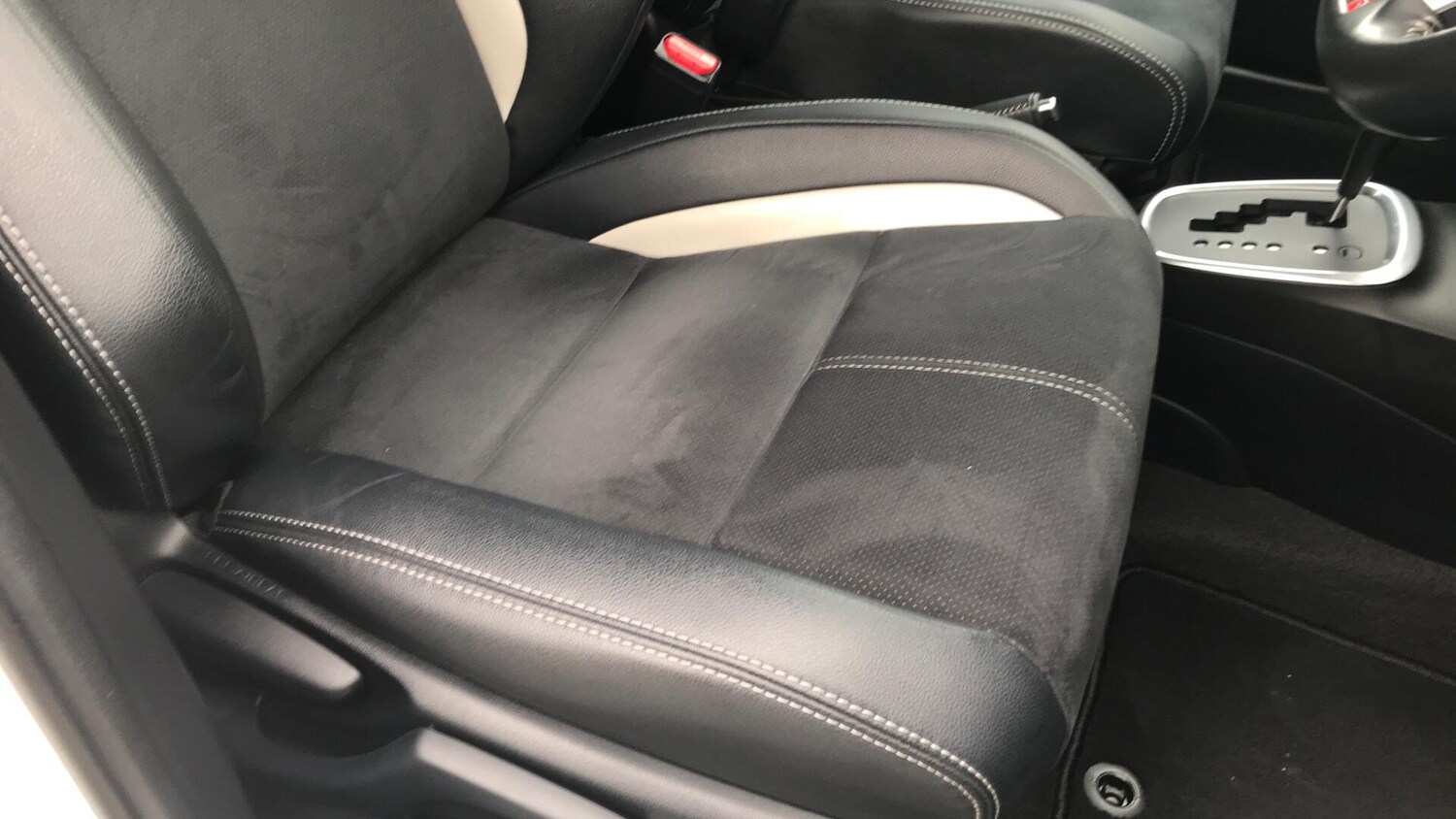 Used Toyota Yaris 2019 for sale - 78185235: Photo 17