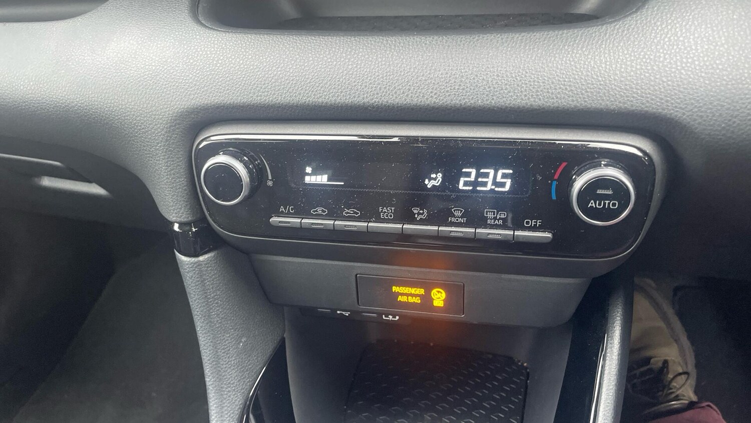 Used Toyota Yaris 2025 for sale - 77637929: Photo 21