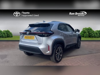 Used Toyota Yaris Cross 2023 for sale - 79268326: Photo