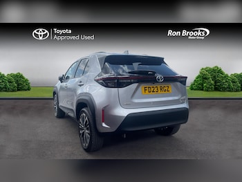 Used Toyota Yaris Cross 2023 for sale - 79268326: Photo