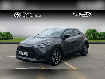 Used Toyota C-HR 2024 for sale - 78830303: Photo