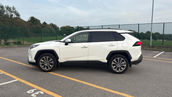 Used Toyota RAV4 2021 for sale - 76021048: Photo 17