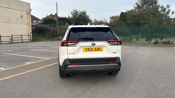 Used Toyota RAV4 2021 for sale - 76021048: Photo 19