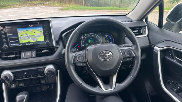Used Toyota RAV4 2021 for sale - 76021048: Photo 6