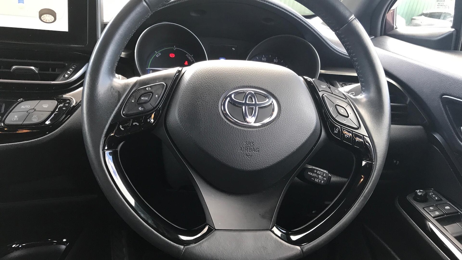Used Toyota C-HR 2022 for sale - 76521722: Photo 8