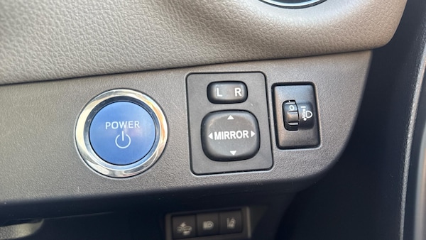 Used Toyota Yaris 2018 for sale - 76179707: Photo 25