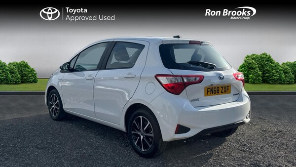 Used Toyota Yaris 2018 for sale - 76179707: Photo 4
