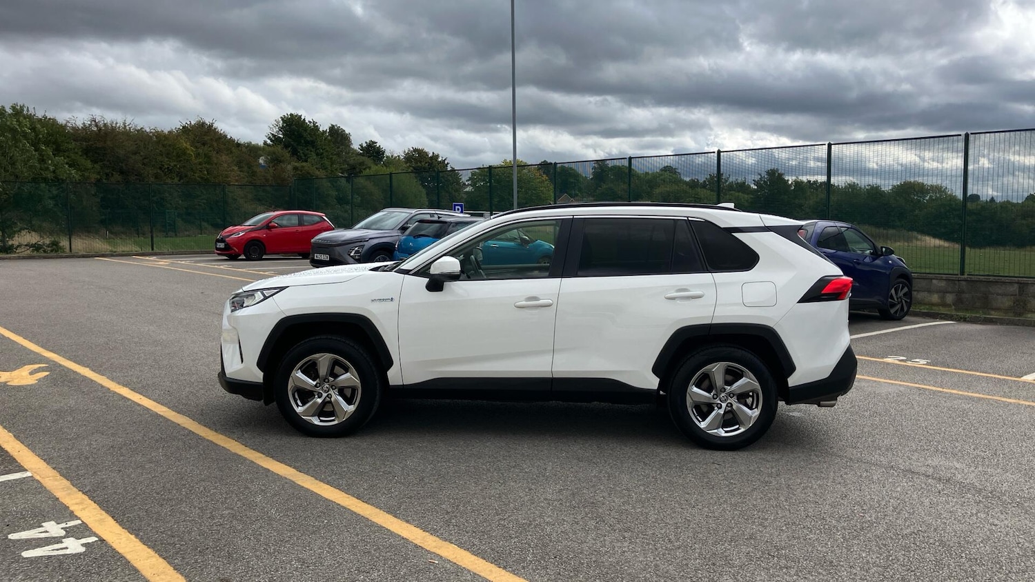Used Toyota RAV4 2020 for sale - 75866998: Photo 17