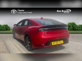 Used Toyota Prius 2025 for sale - 79475448: Photo