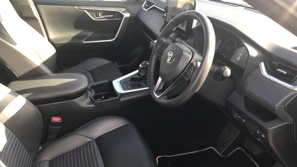 Used Toyota RAV4 2023 for sale - 76122729: Photo 11