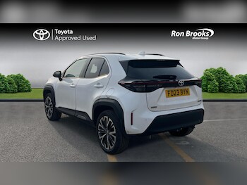 Used Toyota Yaris Cross 2023 for sale - 77909686: Photo