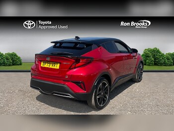 Used Toyota C-HR 2023 for sale - 79145117: Photo
