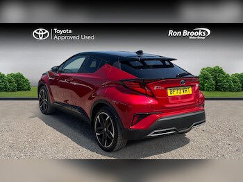 Used Toyota C-HR 2023 for sale - 79145117: Photo
