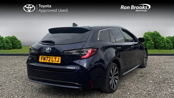 Used Toyota Corolla 2022 for sale - 76215192: Photo 2