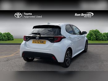 Used Toyota Yaris 2022 for sale - 79846996: Photo