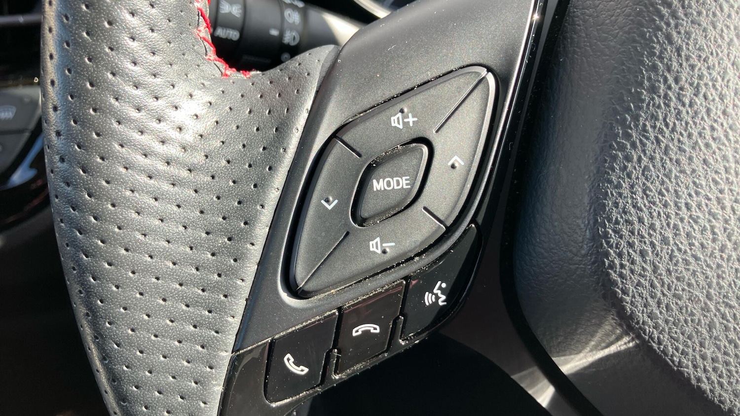 Used Toyota C-HR for sale - 78115613: Photo 18