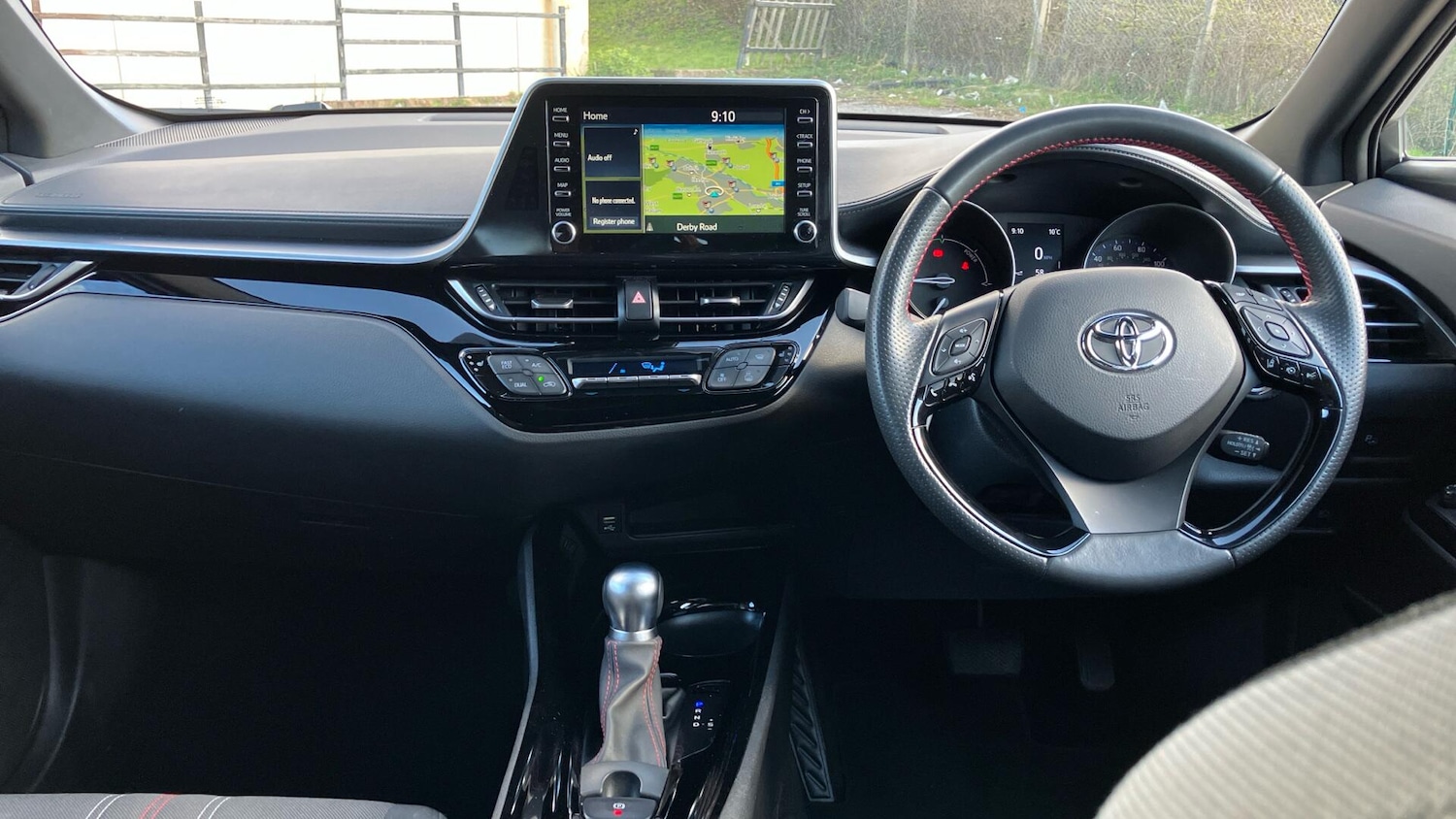 Used Toyota C-HR for sale - 78115613: Photo 6