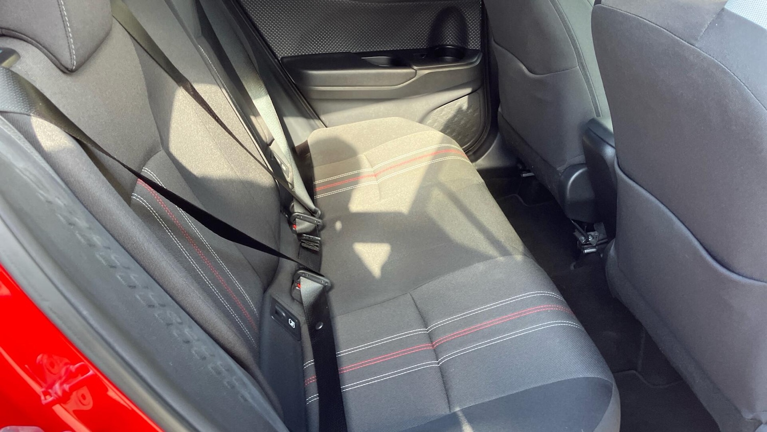 Used Toyota C-HR for sale - 78115613: Photo 8