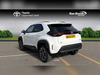 Used Toyota Yaris Cross 2023 for sale - 79740373: Photo