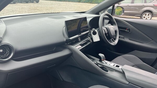 Used Toyota C-HR 2025 for sale - 75601534: Photo 10