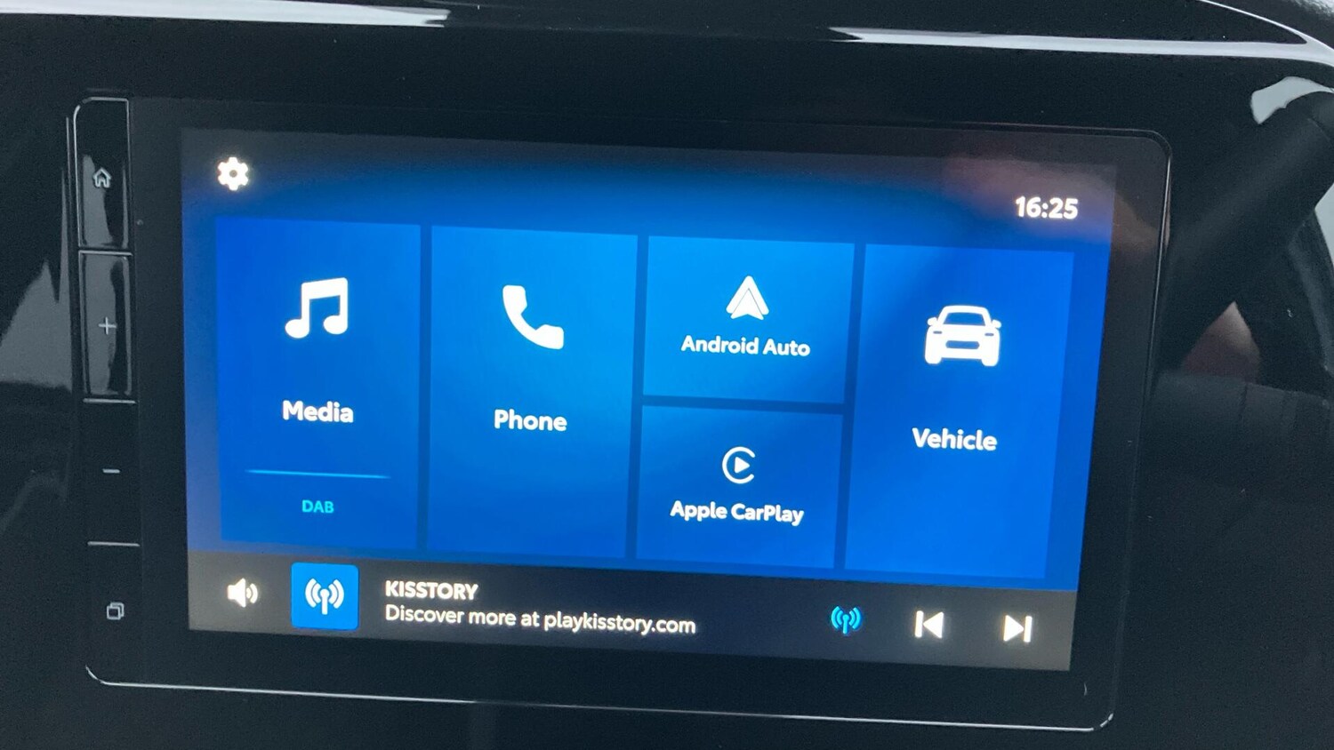 Used Toyota Aygo X 2024 for sale - 77538592: Photo 7