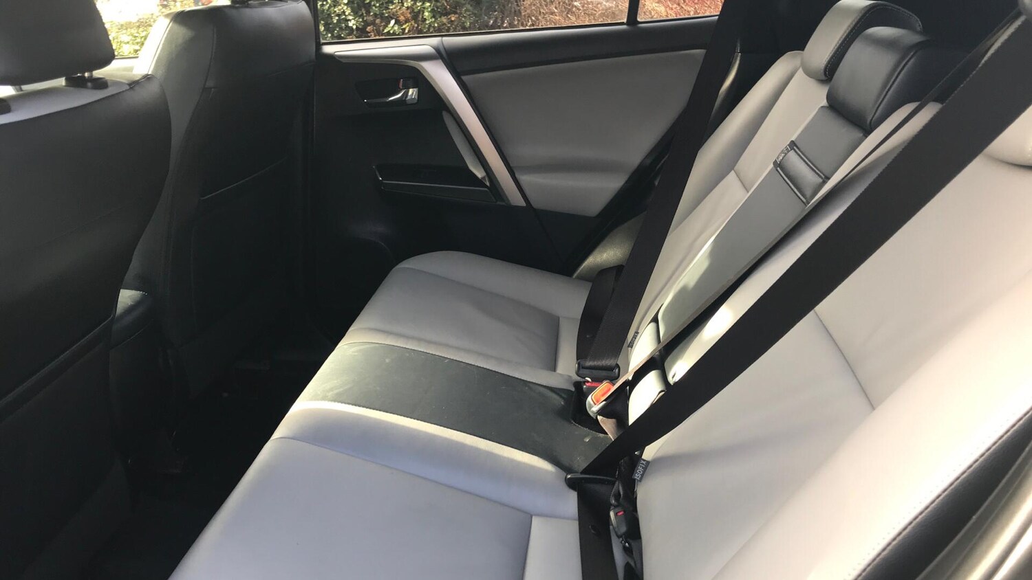 Used Toyota RAV4 2017 for sale - 77637609: Photo 13